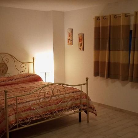Olivo Bonsai Hotel Passignano sul Trasimeno Bagian luar foto